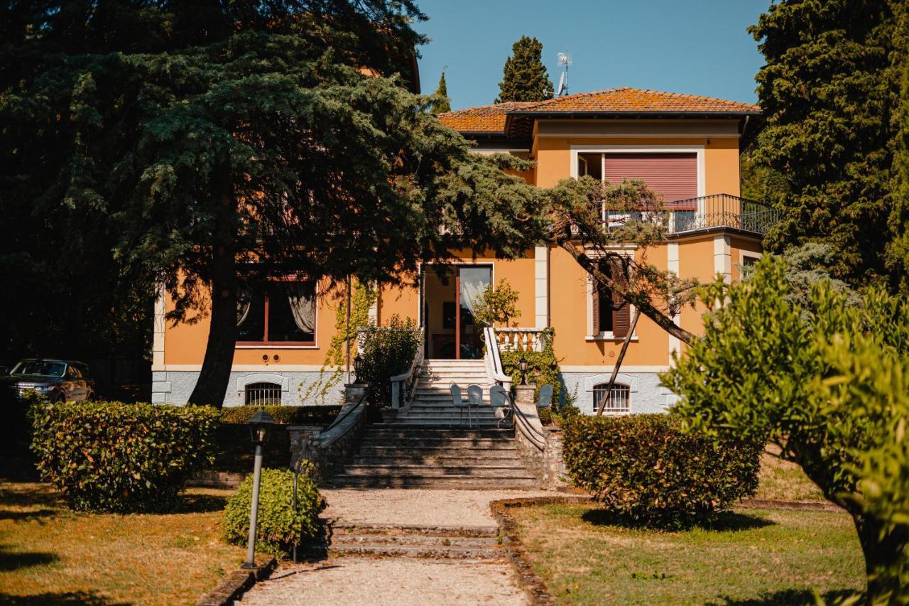 Villa Mimosa Au Lac - Estella Hotels Italia トスコラーノ・マデルノ エクステリア 写真
