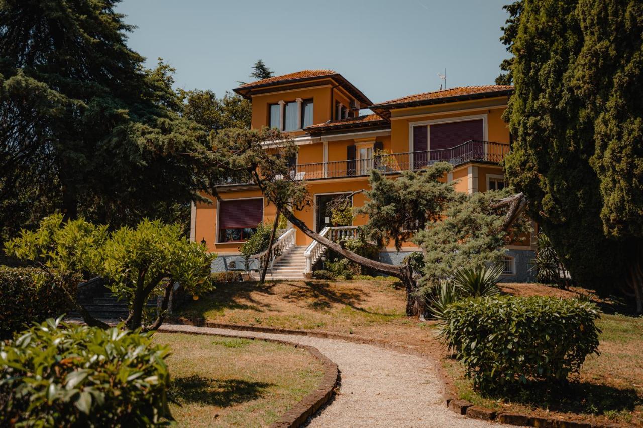 Villa Mimosa Au Lac - Estella Hotels Italia トスコラーノ・マデルノ エクステリア 写真