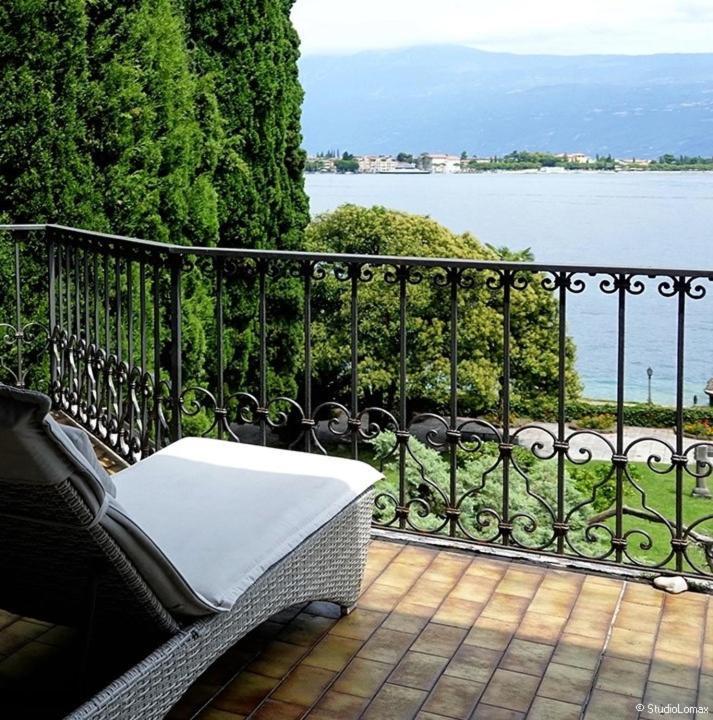 Villa Mimosa Au Lac - Estella Hotels Italia トスコラーノ・マデルノ エクステリア 写真