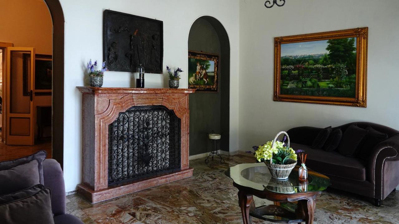 Villa Mimosa Au Lac - Estella Hotels Italia トスコラーノ・マデルノ エクステリア 写真
