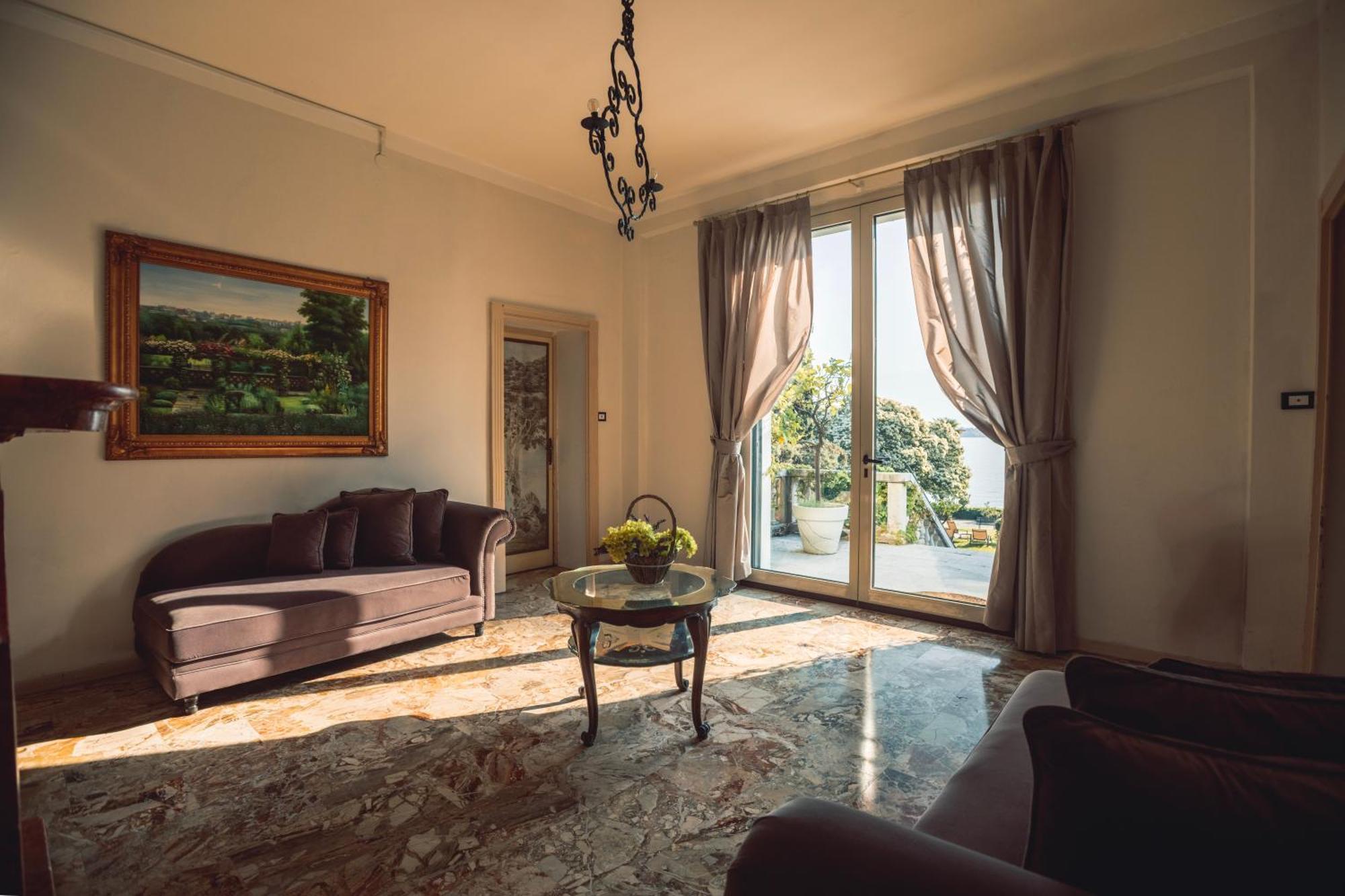 Villa Mimosa Au Lac - Estella Hotels Italia トスコラーノ・マデルノ エクステリア 写真