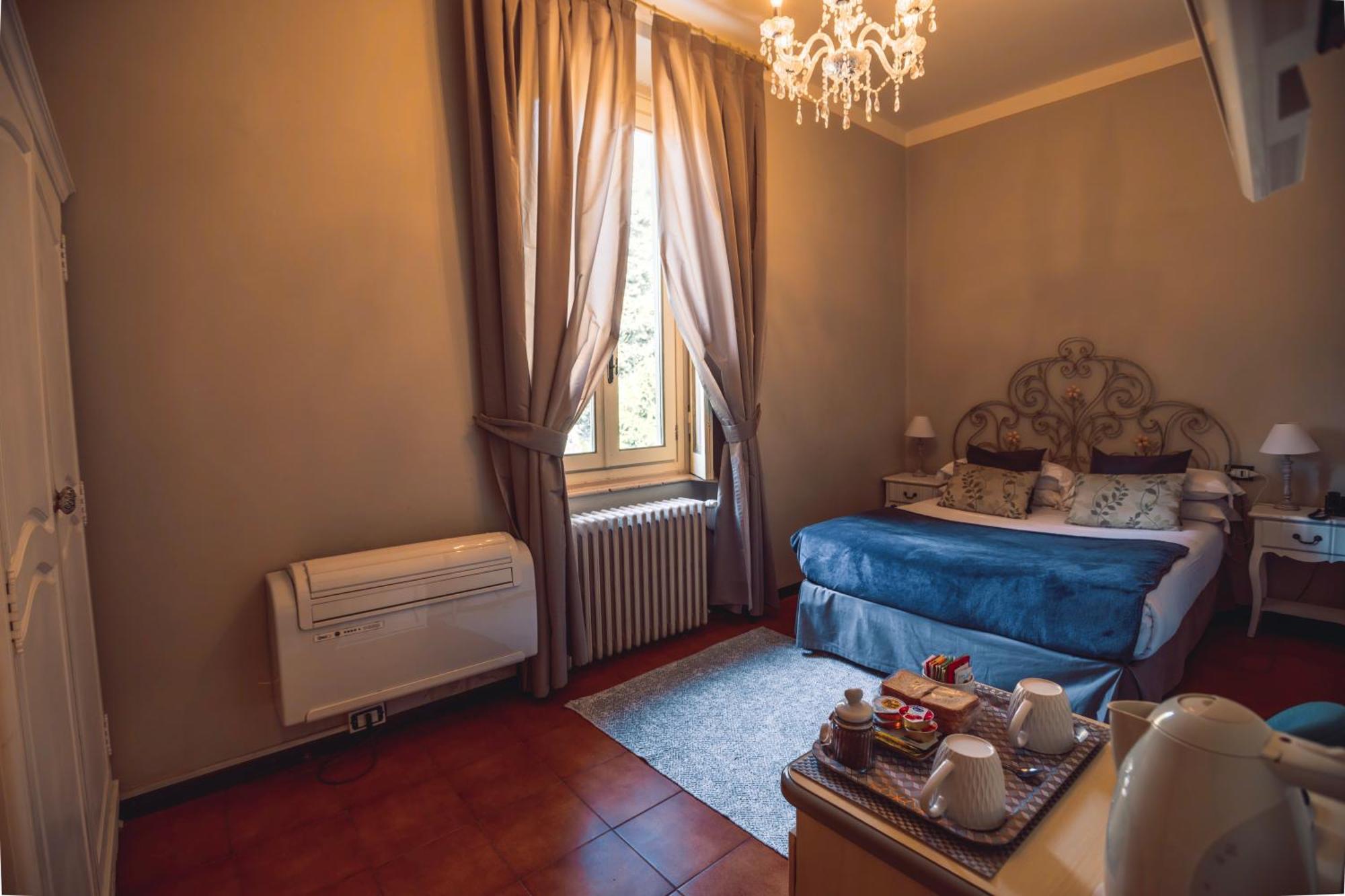 Villa Mimosa Au Lac - Estella Hotels Italia トスコラーノ・マデルノ エクステリア 写真